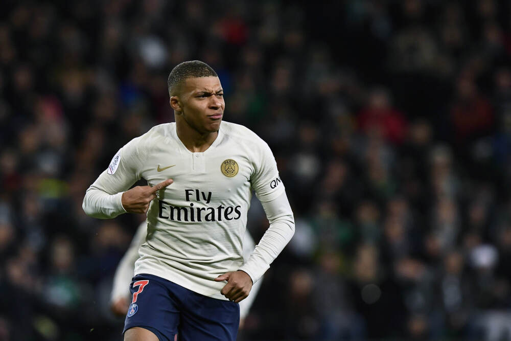 这部狗血到爆的美剧, 被网飞拍出了新高度